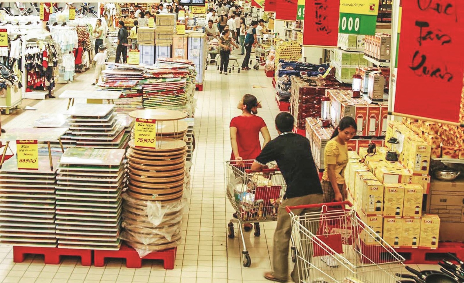 tang cuong gac cua thi truong tet