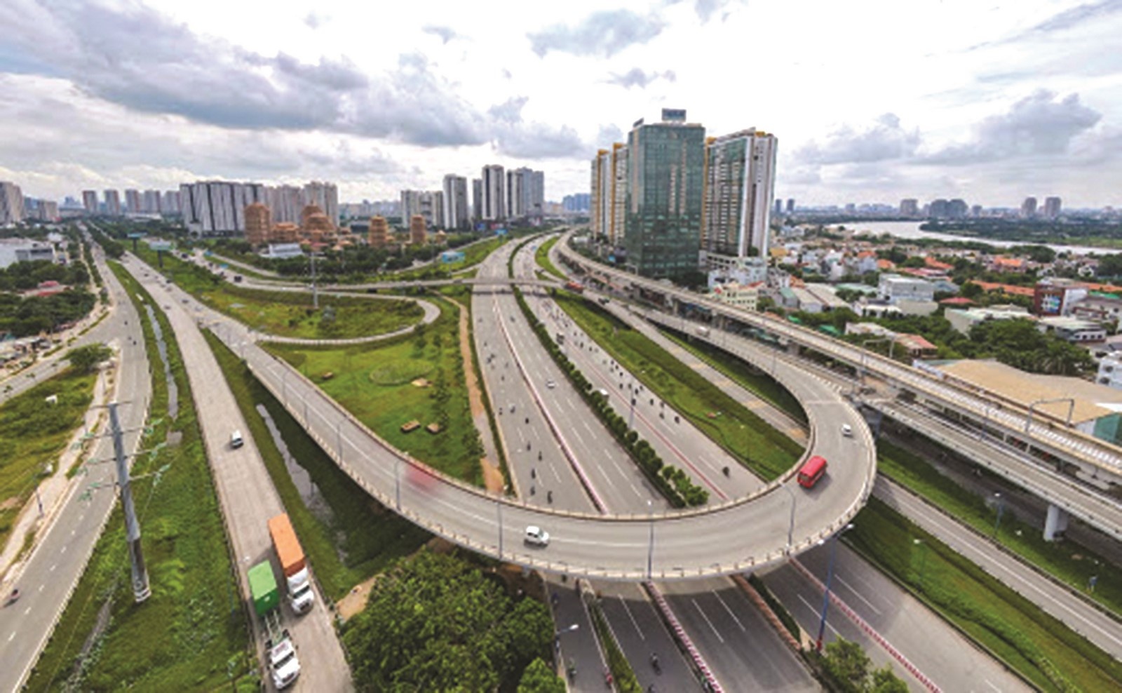 dai gia ban le tien ra vung ven