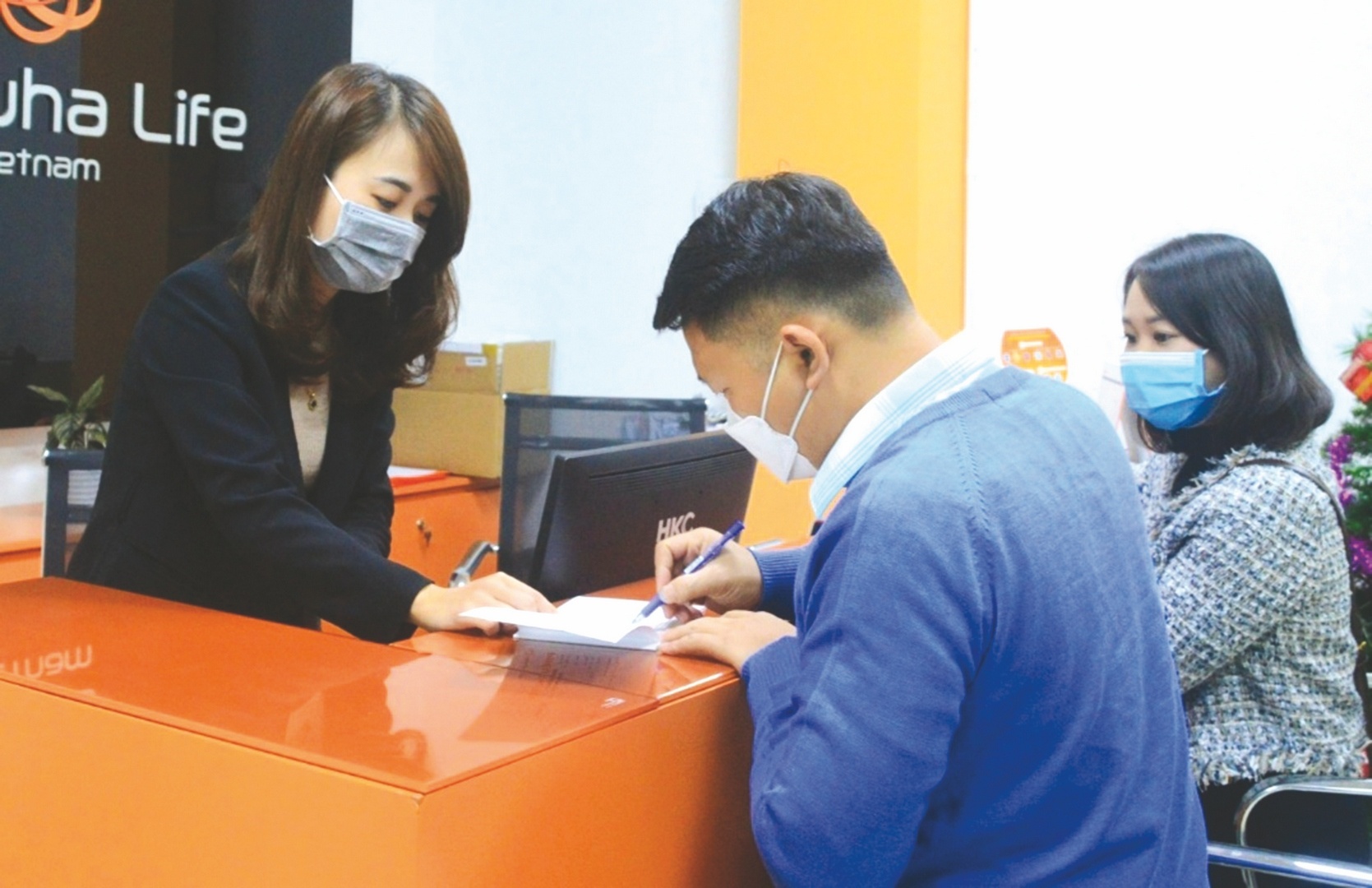 phap ly chua hoan thien gian lan bao hiem tang