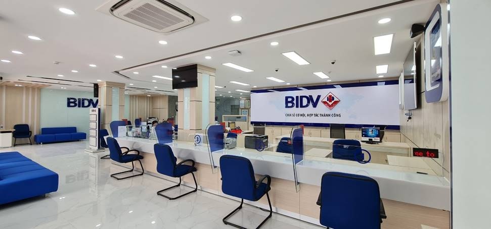 BIDV Chi nhánh Quận 7 Sài Gòn khai trương trụ sở mới bidv chi nhanh quan 7 sai gon khai truong tru so moi