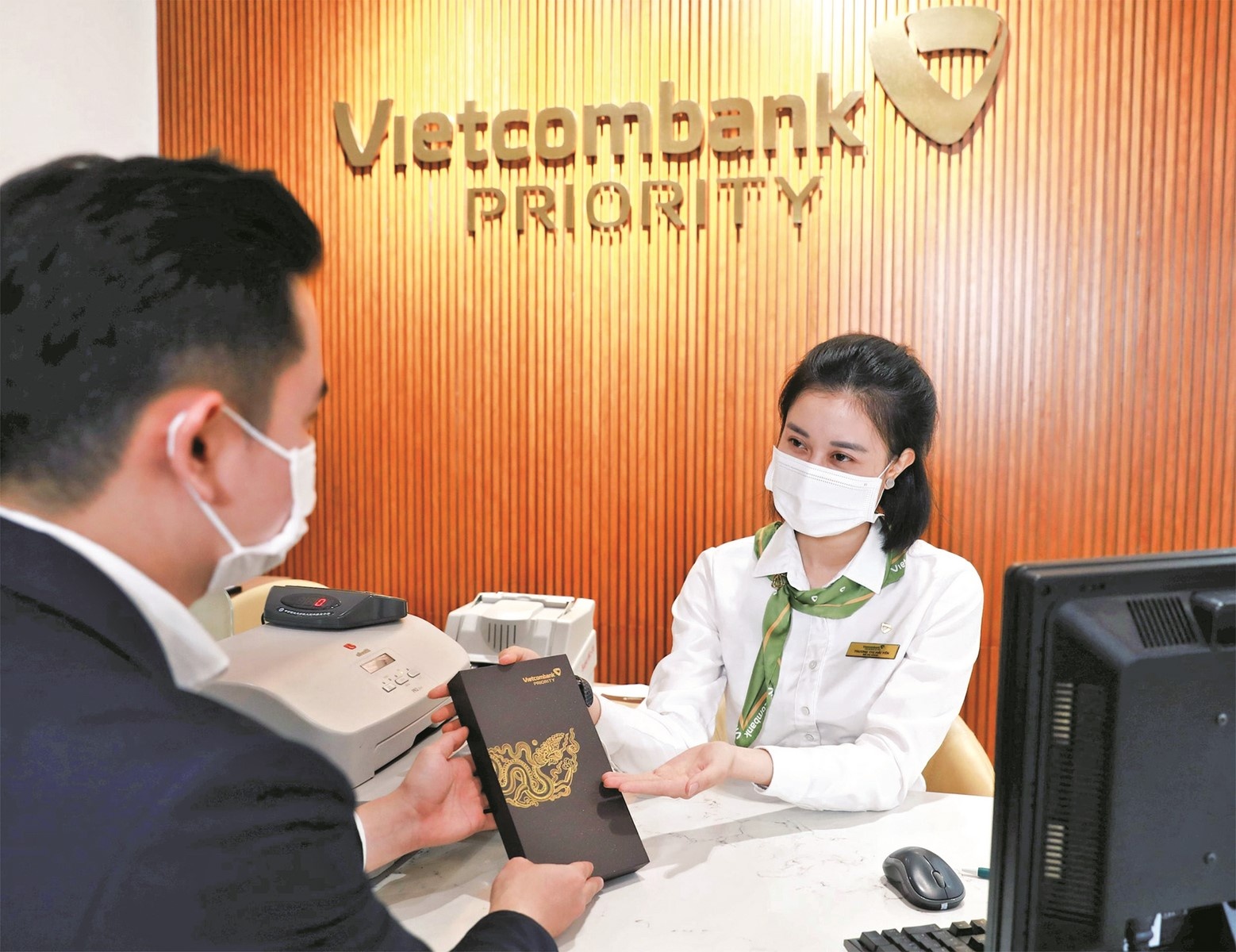 Tín nhiệm ngân hàng Việt qua lăng kính nhà đầu tư ngoại tin nhiem ngan hang viet qua lang kinh nha dau tu ngoai