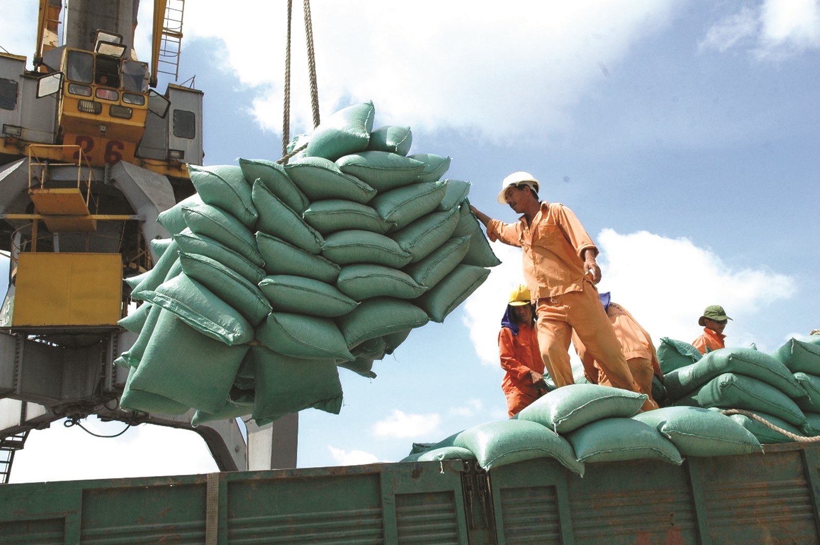 giao thuong quoc te tan dung co hoi de but pha