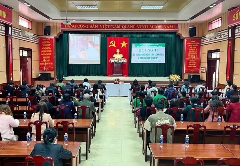 Quận Cẩm Lệ: Dư nợ tín dụng chính sách đạt 491 tỷ đồng tin dung chinh sach gop phan ngan chan van nan tin dung den