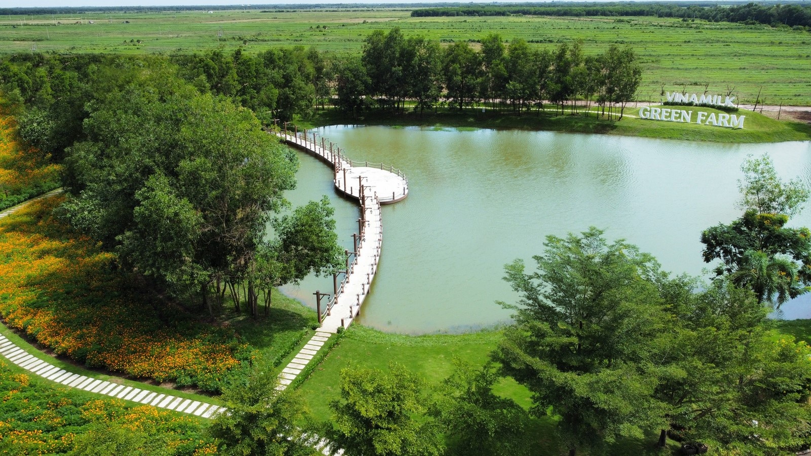 vinamilk co san pham sua tuoi dau tien tren the gioi duoc chung nhan tu to chuc clean label project cua my