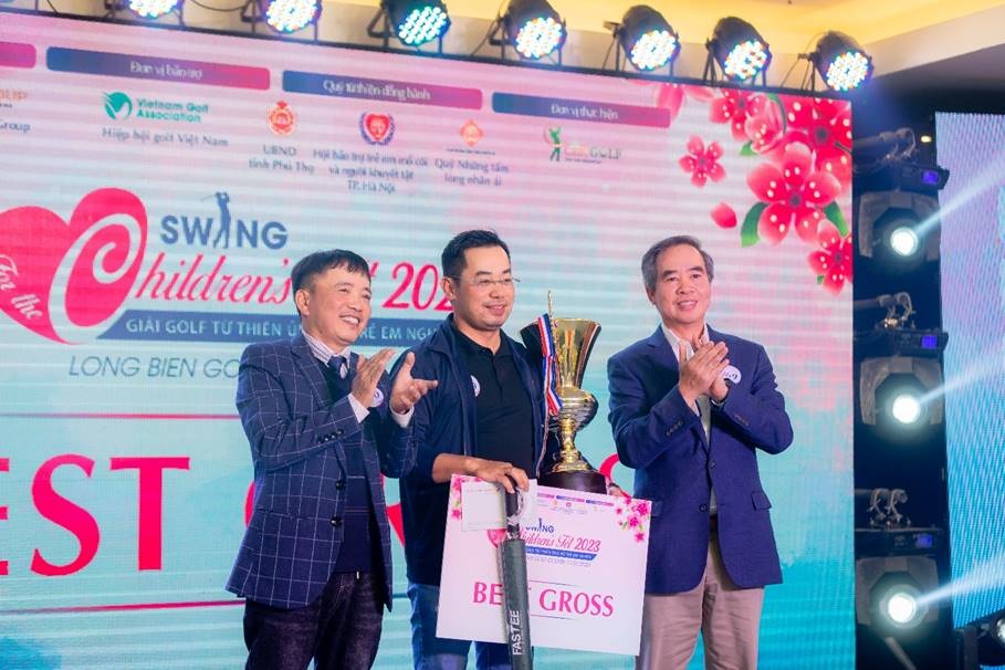Golf Swing for the Children’s Tet 2023 quyên góp ủng hộ trẻ em nghèo giai golf swing for the childrens tet 2023 quyen gop gan 1 ty dong ung ho tre em ngheo