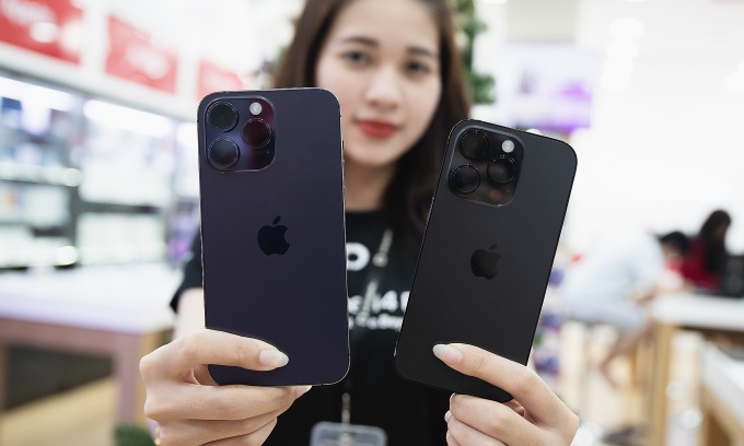 iphone 14 tiep tuc giam hon 2 trieu dong