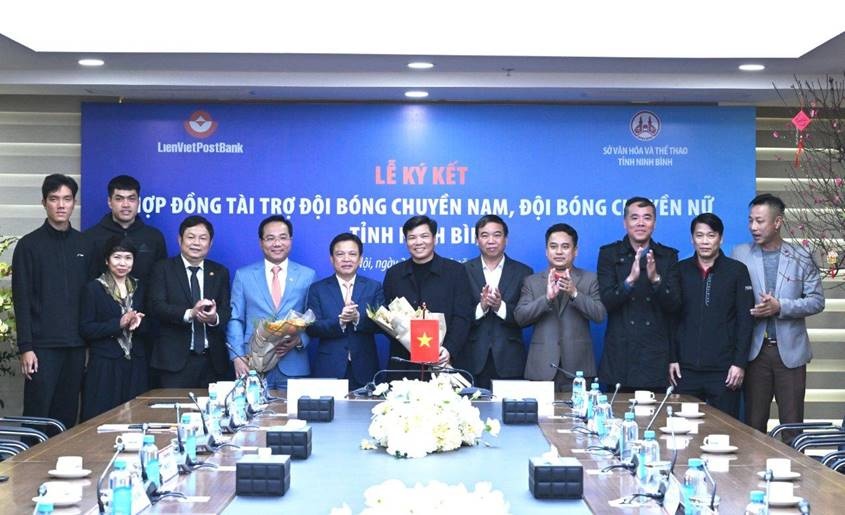 LienVietPostBank tài trợ 2 đội Bóng chuyền Nam - Nữ Ninh Bình lienvietpostbank tai tro 2 doi bong chuyen nam nu ninh binh