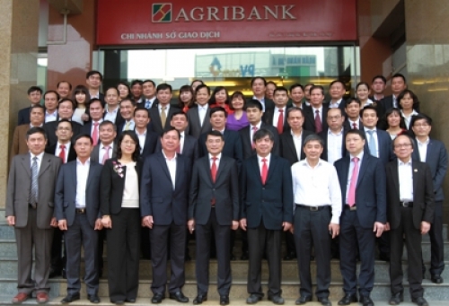 Agribank phải tiếp tục là ngọn cờ đầu của hệ thống ngân hàng