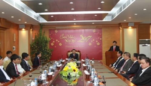 Agribank phải tiếp tục là ngọn cờ đầu của hệ thống ngân hàng