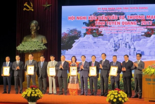 Tiếp tục ưu tiên vốn tín dụng vào lĩnh vực nông nghiệp, nông thôn trên địa bàn tỉnh Tuyên Quang