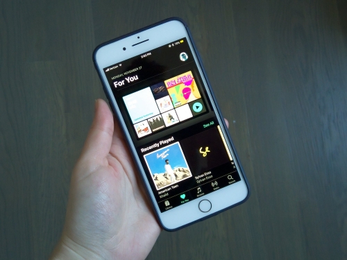 Apple sẽ tập trung nâng cao tính ổn định trên iOS 12 thay vì tung ra các tính năng mới Apple sẽ tập trung nâng cao tính ổn định trên iOS 12 thay vì tung ra các tính năng mới