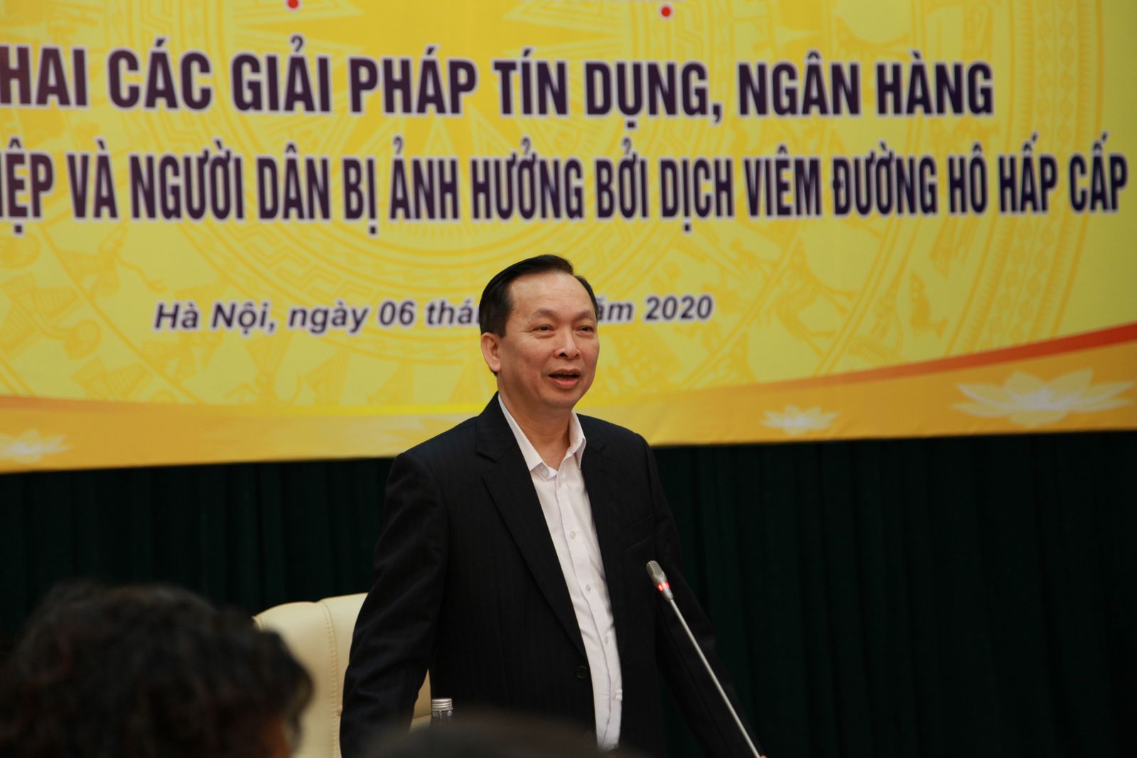 nganh ngan hang luon dong hanh voi nguoi dan doanh nghiep bi anh huong boi dich virus corona