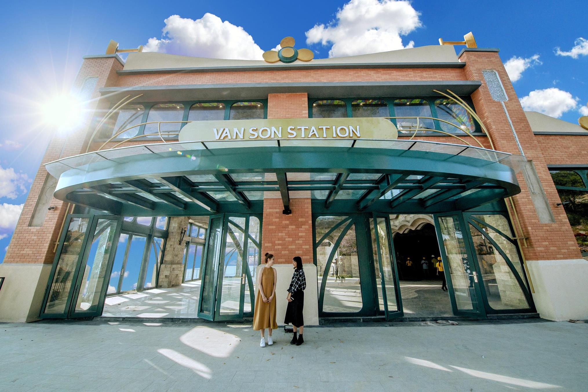 sun group khai truong he thong cap treo hien dai tai nui ba den tay ninh