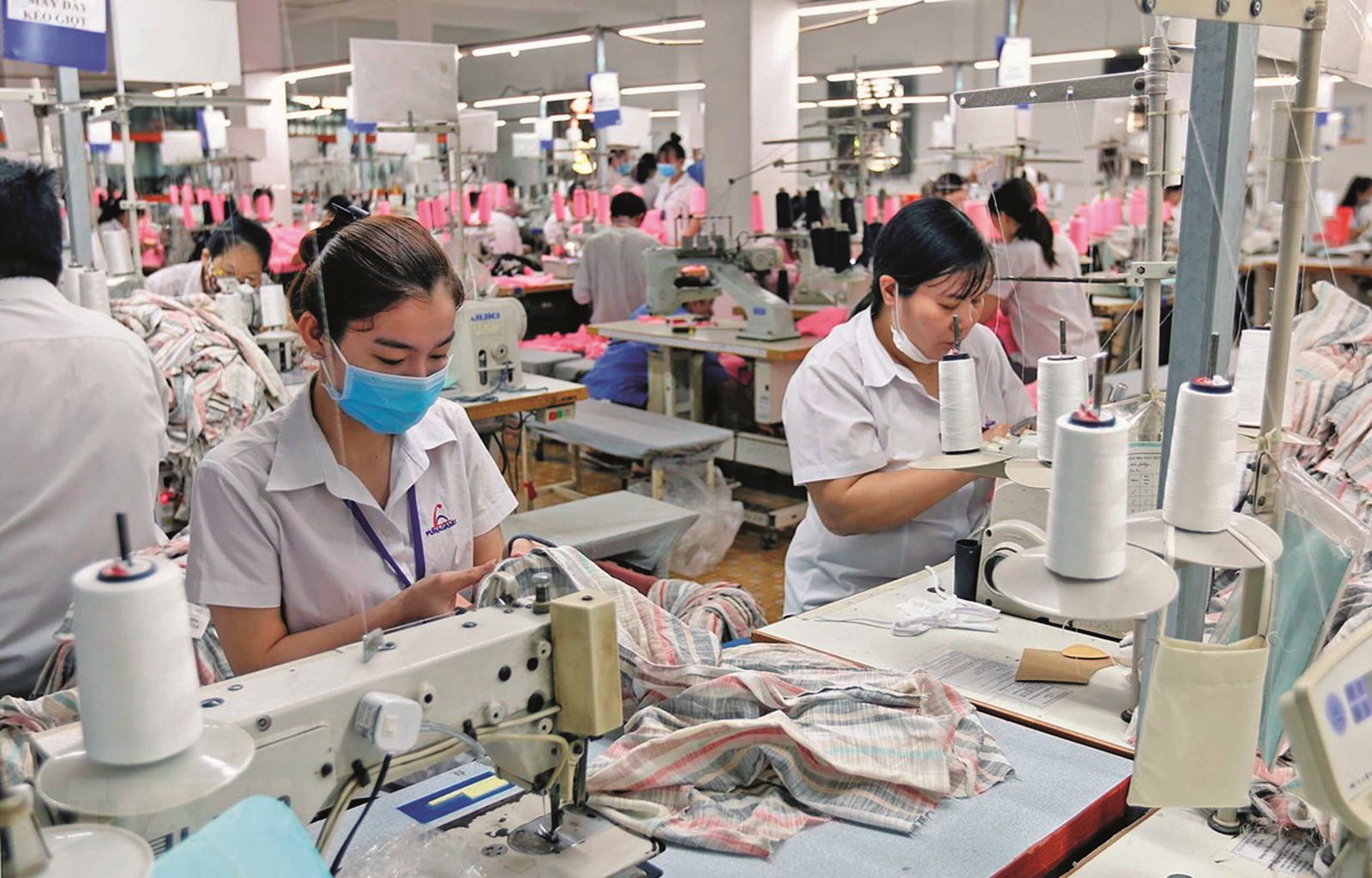 Vượt qua thách thức từ dịch Covid-19