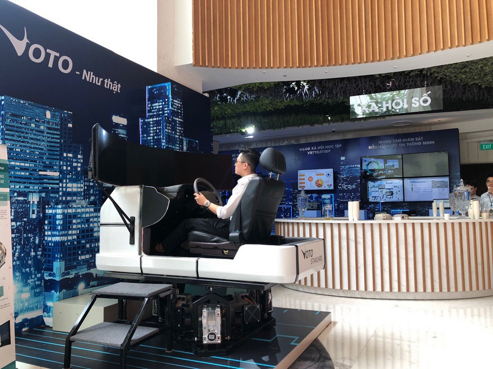 VHT - Mảnh ghép công nghiệp công nghệ cao của Viettel đã hoàn toàn lộ diện vht manh ghep cong nghiep cong nghe cao cua viettel da hoan toan lo dien