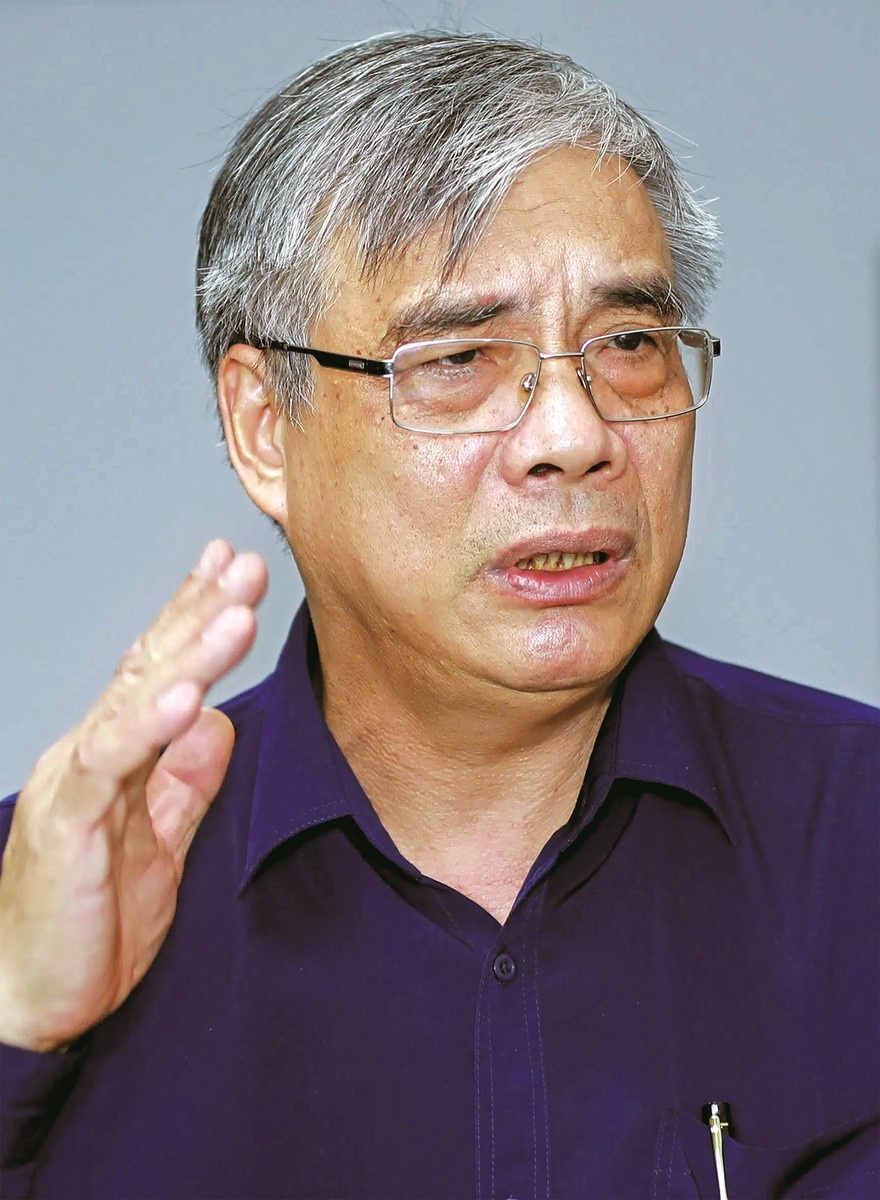 khong de the che troi buoc su phat trien