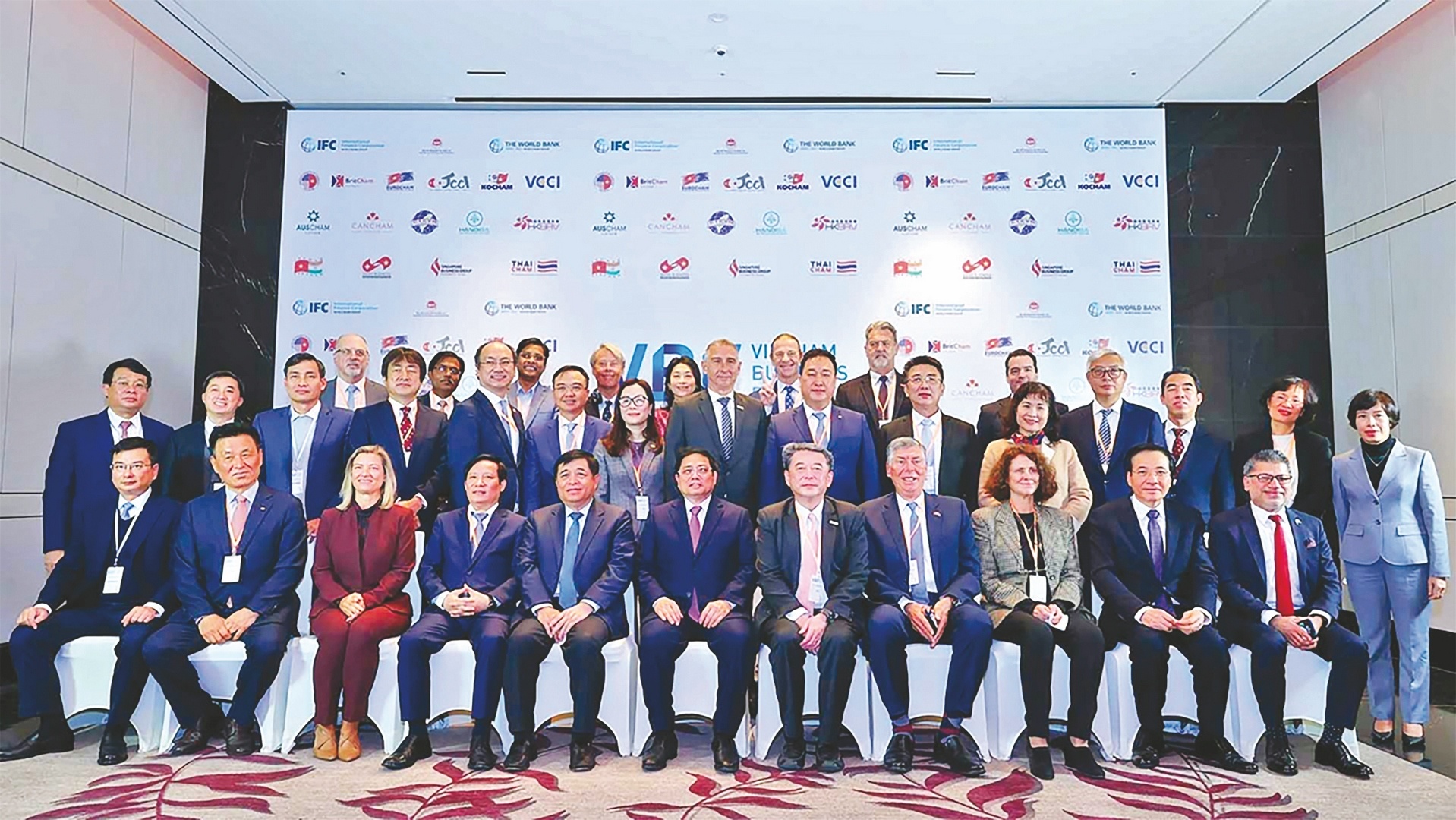 dong long vuot thach thuc