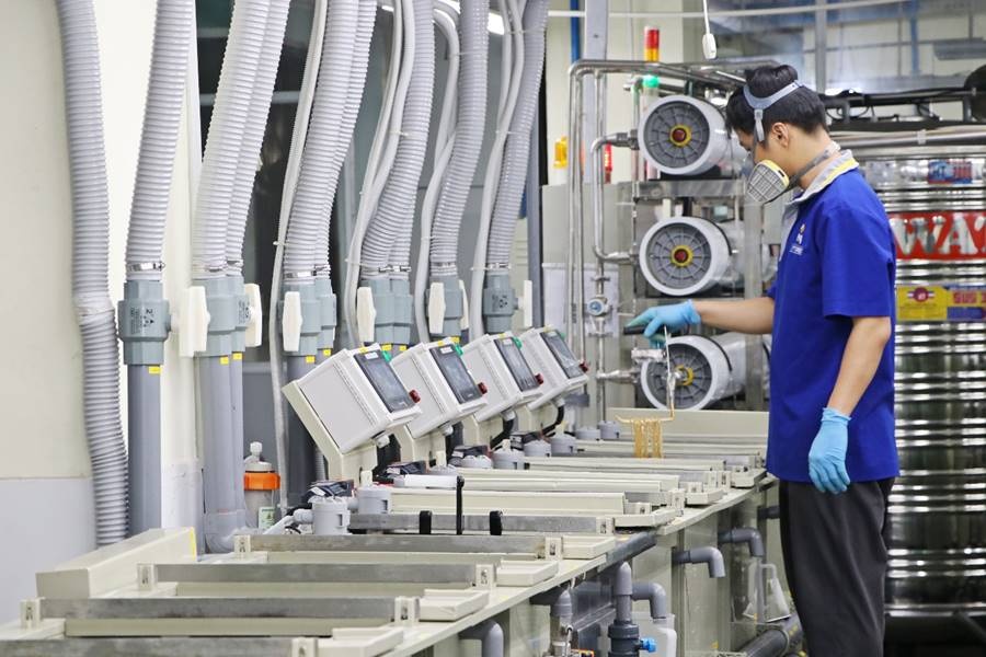 pnj nha san xuat che tac trang suc xuat sac nhat nam 2021