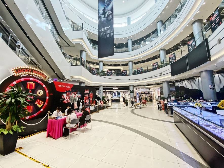 cbre gia thue bat dong san ban le tai ha noi se tang cham lai