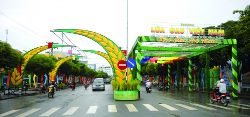 Nhiều mô hình hướng tới một mục tiêu