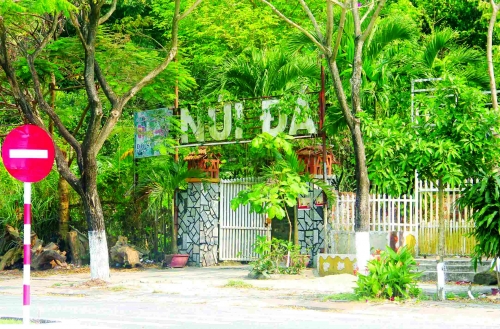 Bùng phát xây dựng trái phép Bùng phát xây dựng trái phép