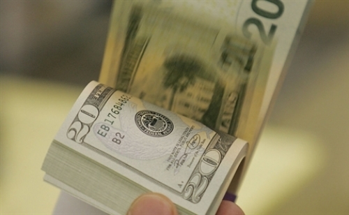 Giữ ổn định VND trước sức ép USD