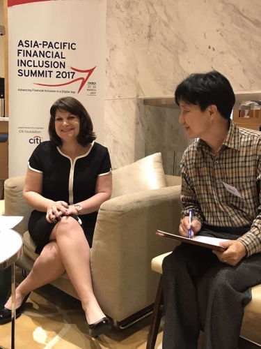 NHNN đóng vai trò quan trọng trong phát triển tài chính toàn diện NHNN đóng vai trò quan trọng trong phát triển tài chính toàn diện