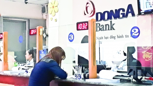 Lên sàn chứng khoán: Cơ hội, thách thức và kỳ vọng