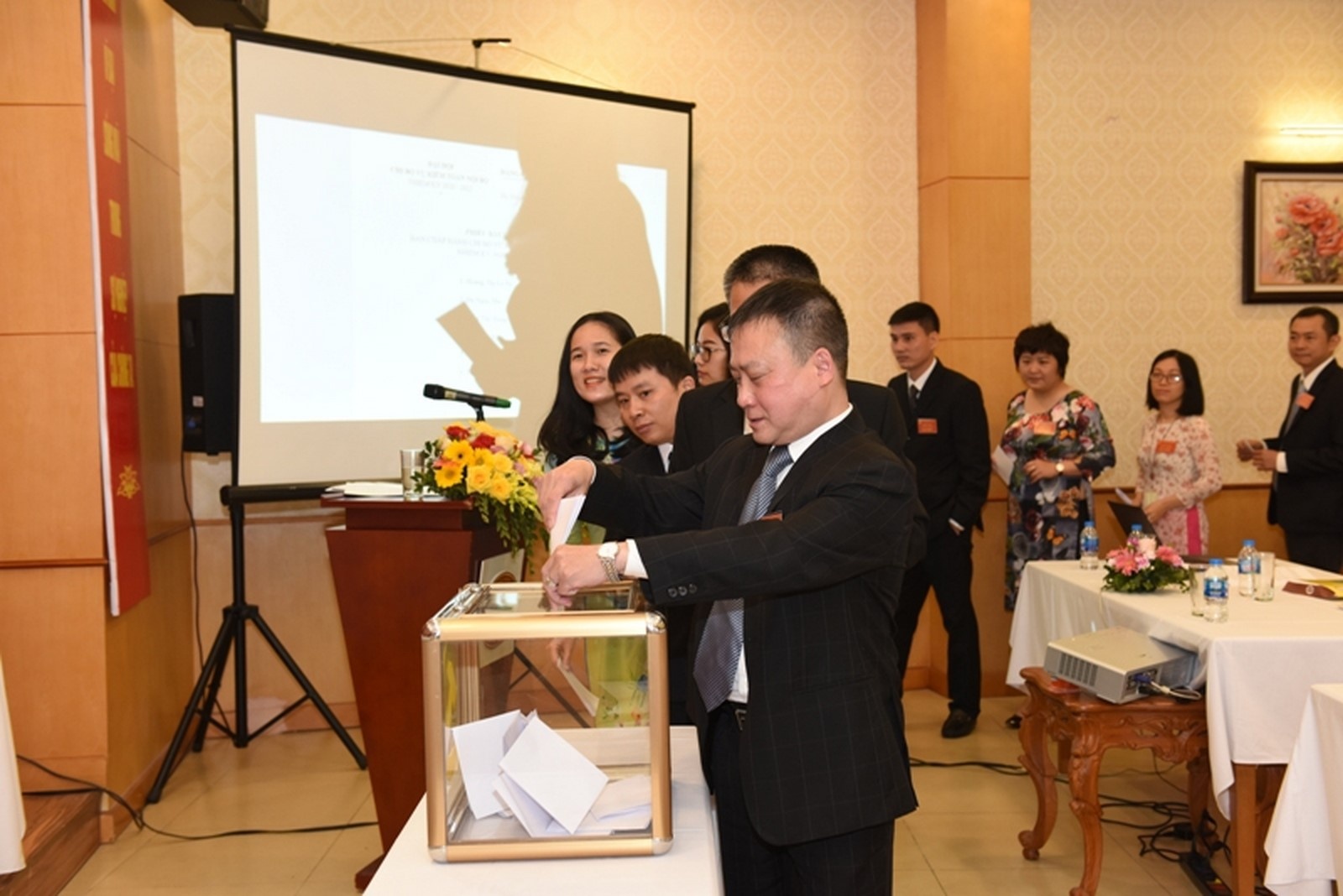 dai hoi chi bo vu kiem toan noi bo thanh cong tot dep