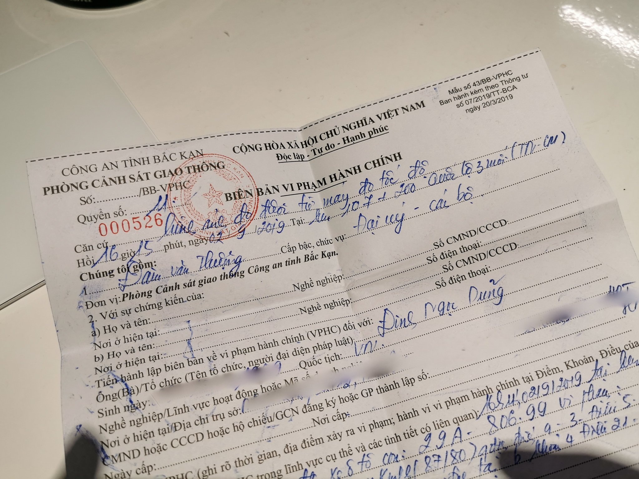 huong dan dong phat online nhan giay tai nha khi vi pham giao thong