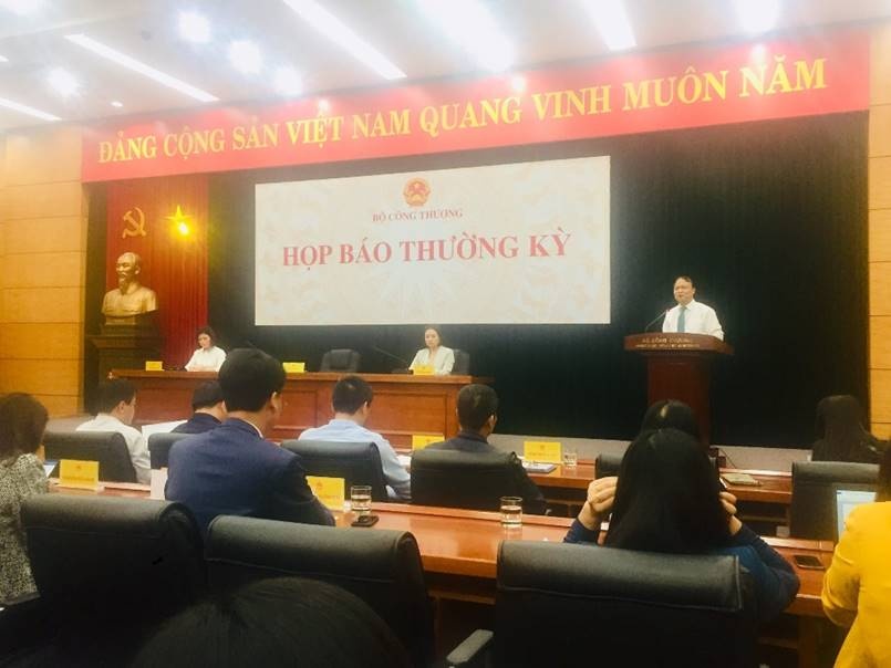 bo cong thuong kien dinh thuc hien muc tieu kep