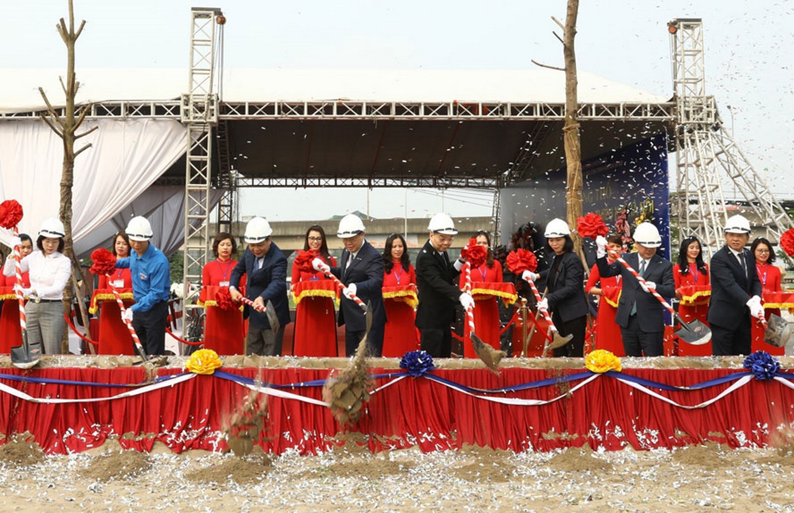 khoi cong xay dung cung thieu nhi ha noi moi hon 1300 ty dong