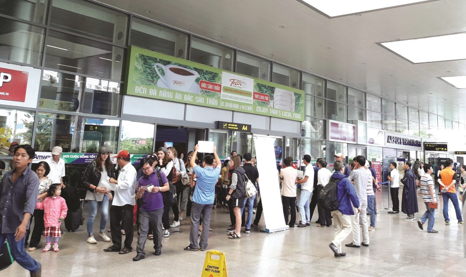 Quy hoạch tổng thể cảng hàng không - Cần sát thực tiễn quy hoach tong the cang hang khong can sat thuc tien