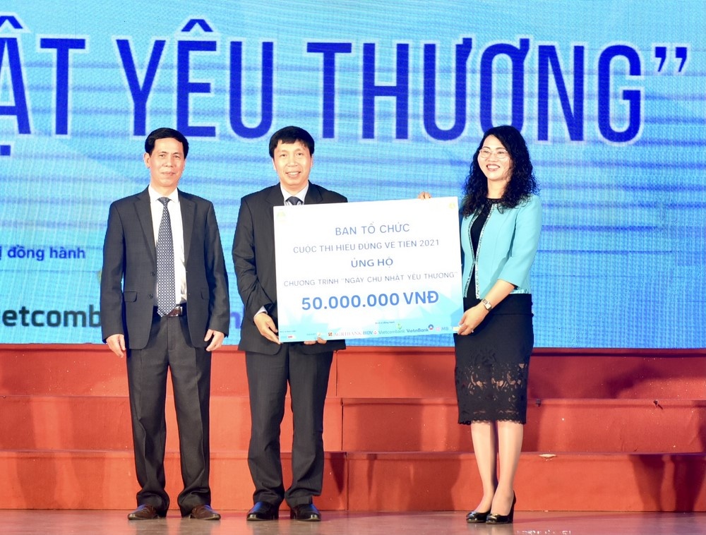 Sôi động chung kết cuộc thi “Hiểu đúng về tiền năm 2021” soi dong chung ket cuoc thi hieu dung ve tien nam 2021