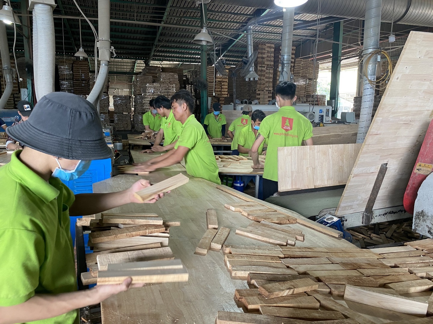 nhung tran tro cua doanh nghiep nganh go