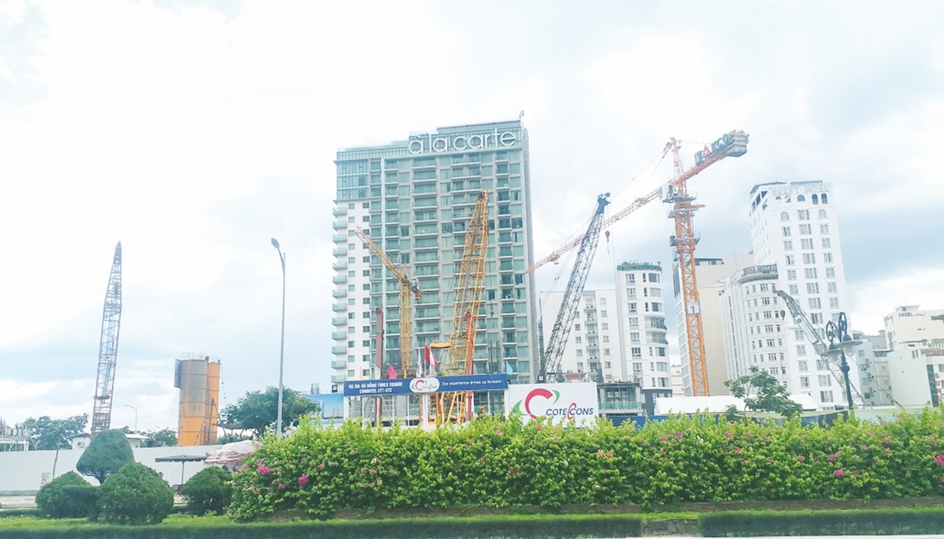 da nang quyet tam bien thach thuc thanh thuan loi