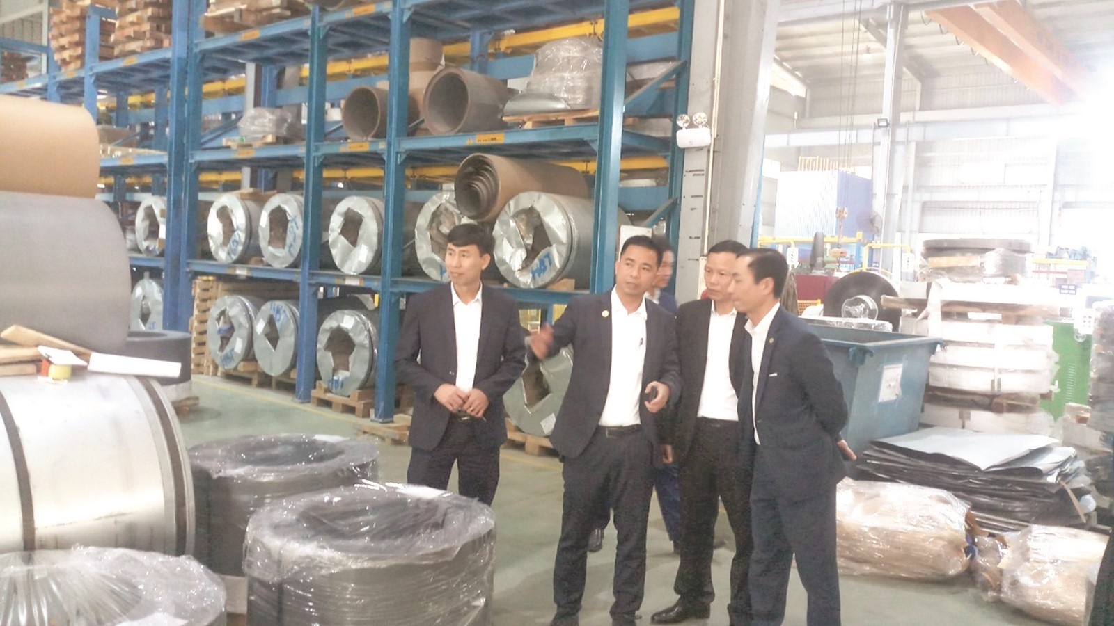 tiep suc cho nganh cong nghiep ho tro