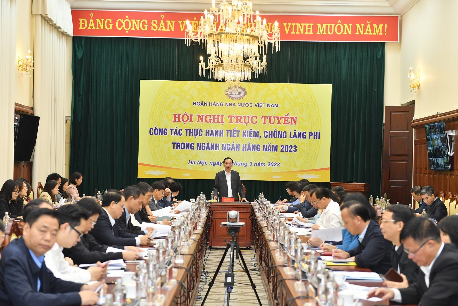 thuc hanh tiet kiem chong lang phi trong nganh ngan hang dat duoc ket qua dang ke