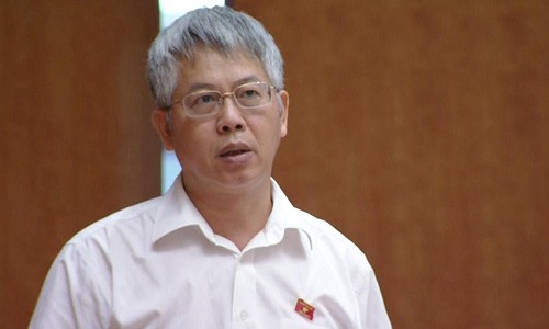 Ông Nguyễn Đức Kiên: Khai thác dầu lên bán để cứu tăng trưởng là bình thường