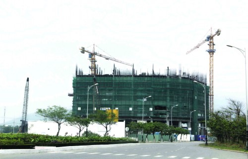 Sôi động thị trường chuyển nhượng Sôi động thị trường chuyển nhượng