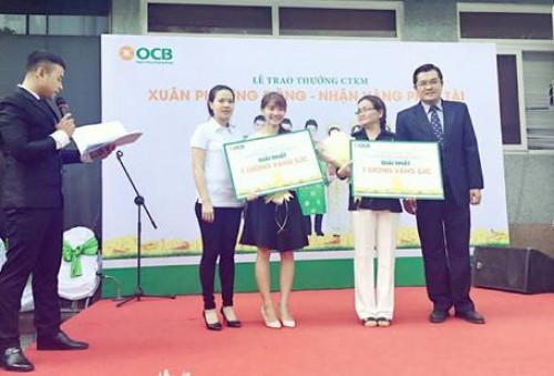 OCB trao giải hơn 4 tỷ đồng của chương trình “Xuân Phương Đông – Nhận vàng phát tài” OCB trao giải hơn 4 tỷ đồng của chương trình “Xuân Phương Đông – Nhận vàng phát tài”