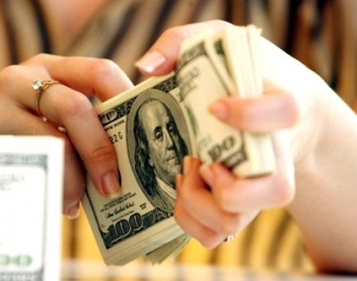 Tỷ giá USD nhích nhẹ