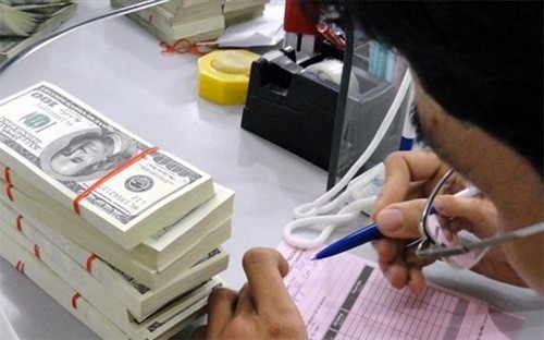 Nhiều NHTMCP giảm nhẹ giá mua – bán đồng bạc xanh