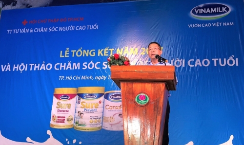 Vinamilk khởi động hành trình chăm sóc sức khỏe người cao tuổi Vinamilk khởi động hành trình chăm sóc sức khỏe người cao tuổi