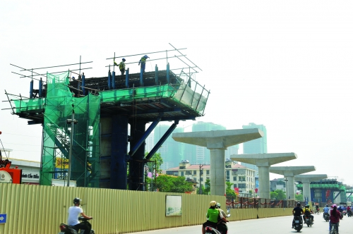 Đầu tư công giảm có thể dẫn tới vòng xoáy bất ổn