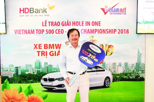Cùng HDBank ghi dấu hole-in-one