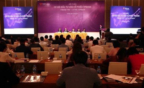 Chào sàn 32.000 đồng/CP, TPBank kỳ vọng vốn hóa đạt 1 tỷ USD năm 2018 Chào sàn 32.000 đồng/CP, TPBank kỳ vọng vốn hóa đạt 1 tỷ USD năm 2018