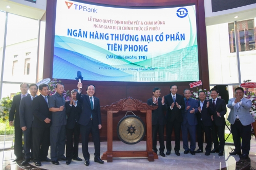 Cổ phiếu TPBank chính thức chào sàn HoSE
