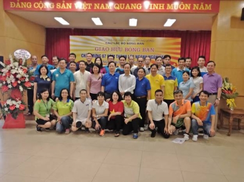 Thi đấu giao lưu bóng bàn chào mừng kỷ niệm 67 năm thành lập ngành Ngân hàng