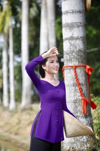 Hoa khôi ngân hàng HDBank làm đại sứ lễ hội bánh dân gian Nam Bộ